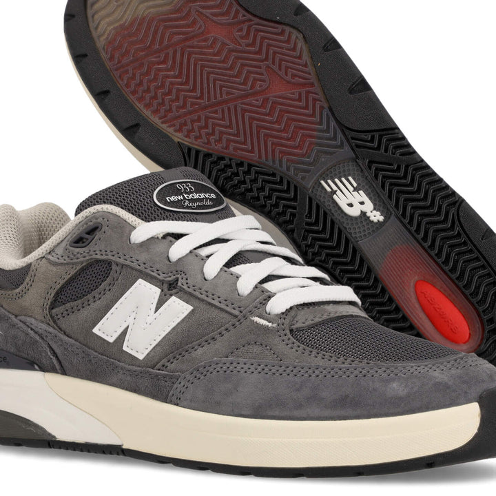 NM Andrew Reynolds 933