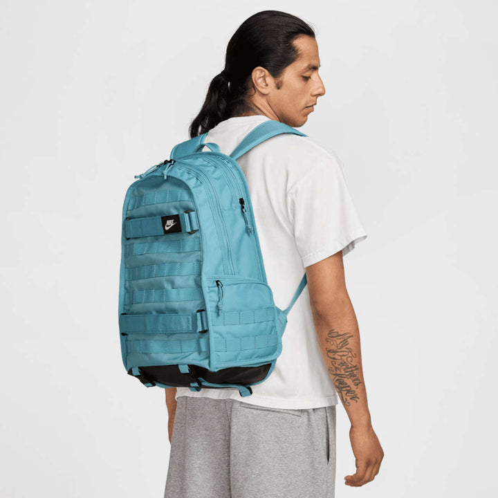 Nike Sportswear RPM