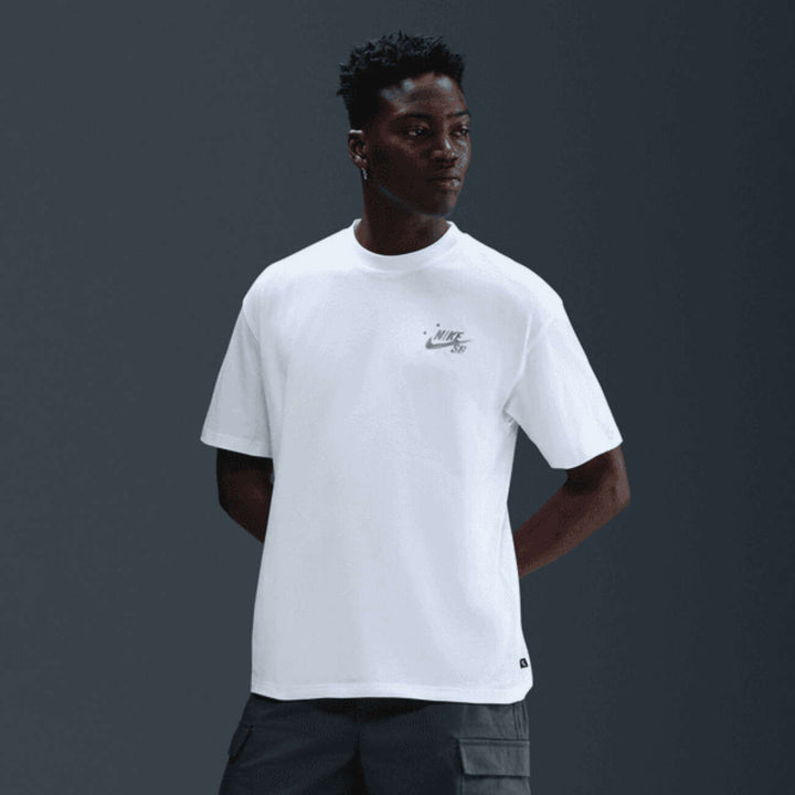 Tee M90 OC Brkln Banks