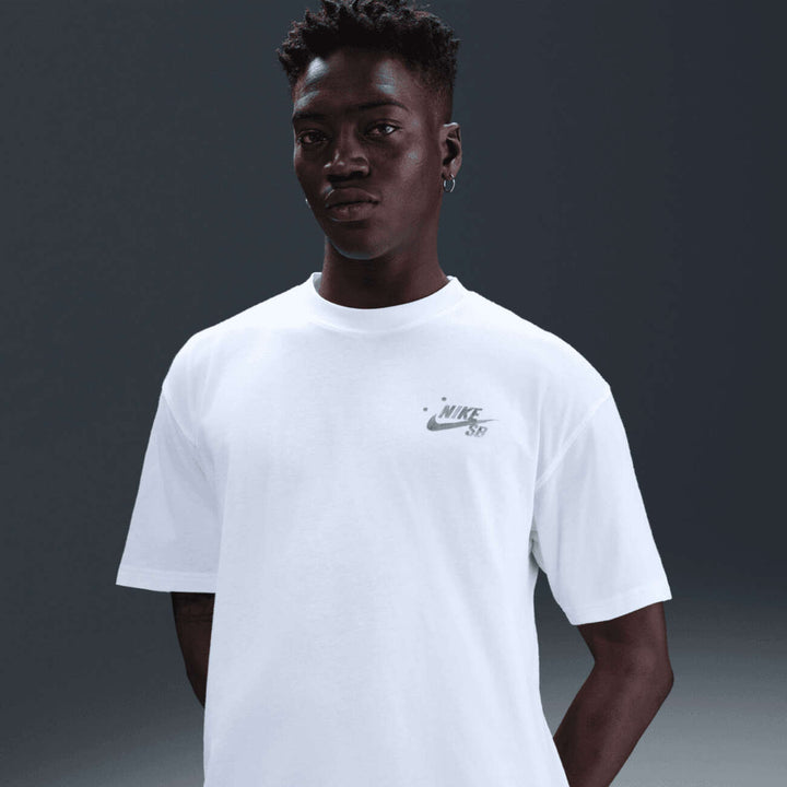Tee M90 OC Brkln Banks