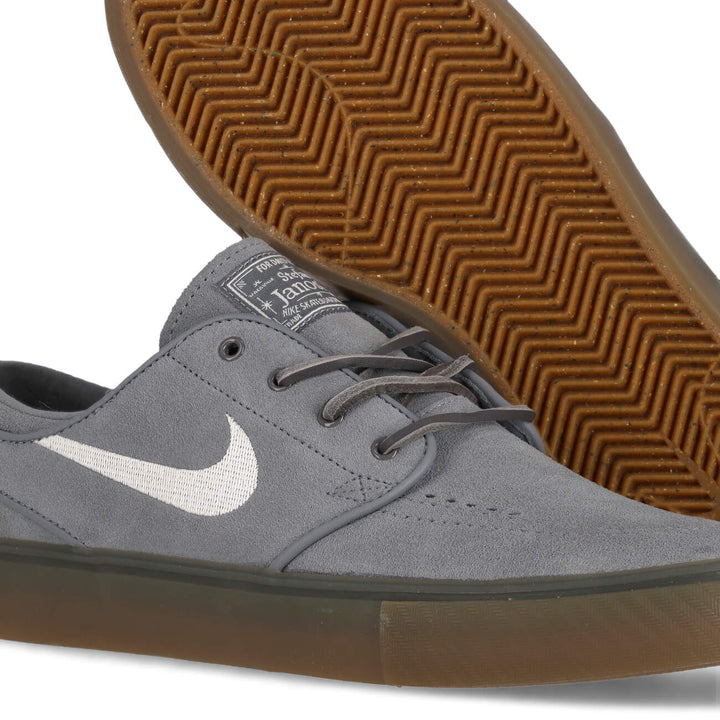 Zoom Janoski Og+