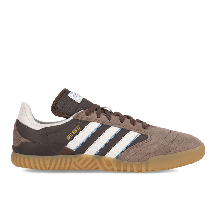 Busenitz Indoor Super