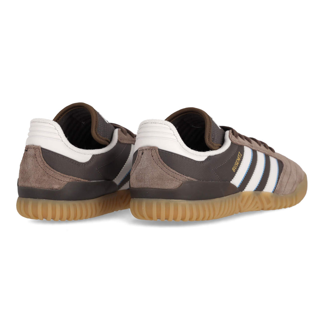 Busenitz Indoor Super