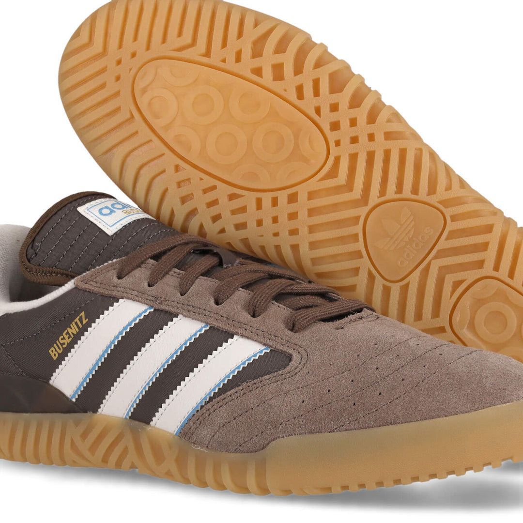 Busenitz Indoor Super