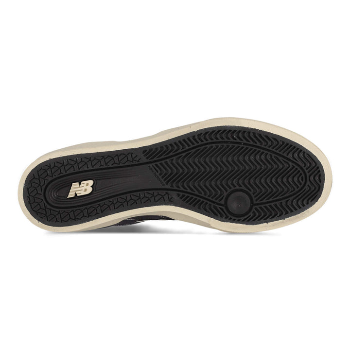 NB Numeric 272