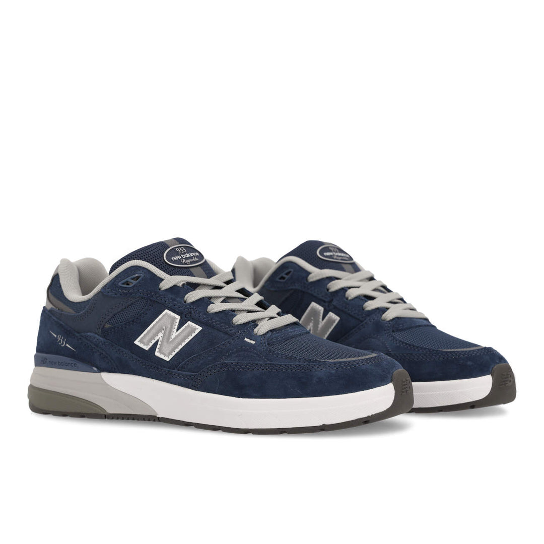 NB NUMERIC ANDREW REYNOLDS 933