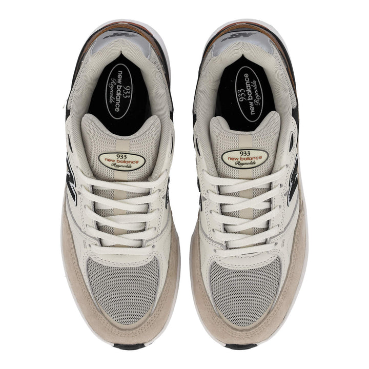 NB NUMERIC ANDREW REYNOLDS 933