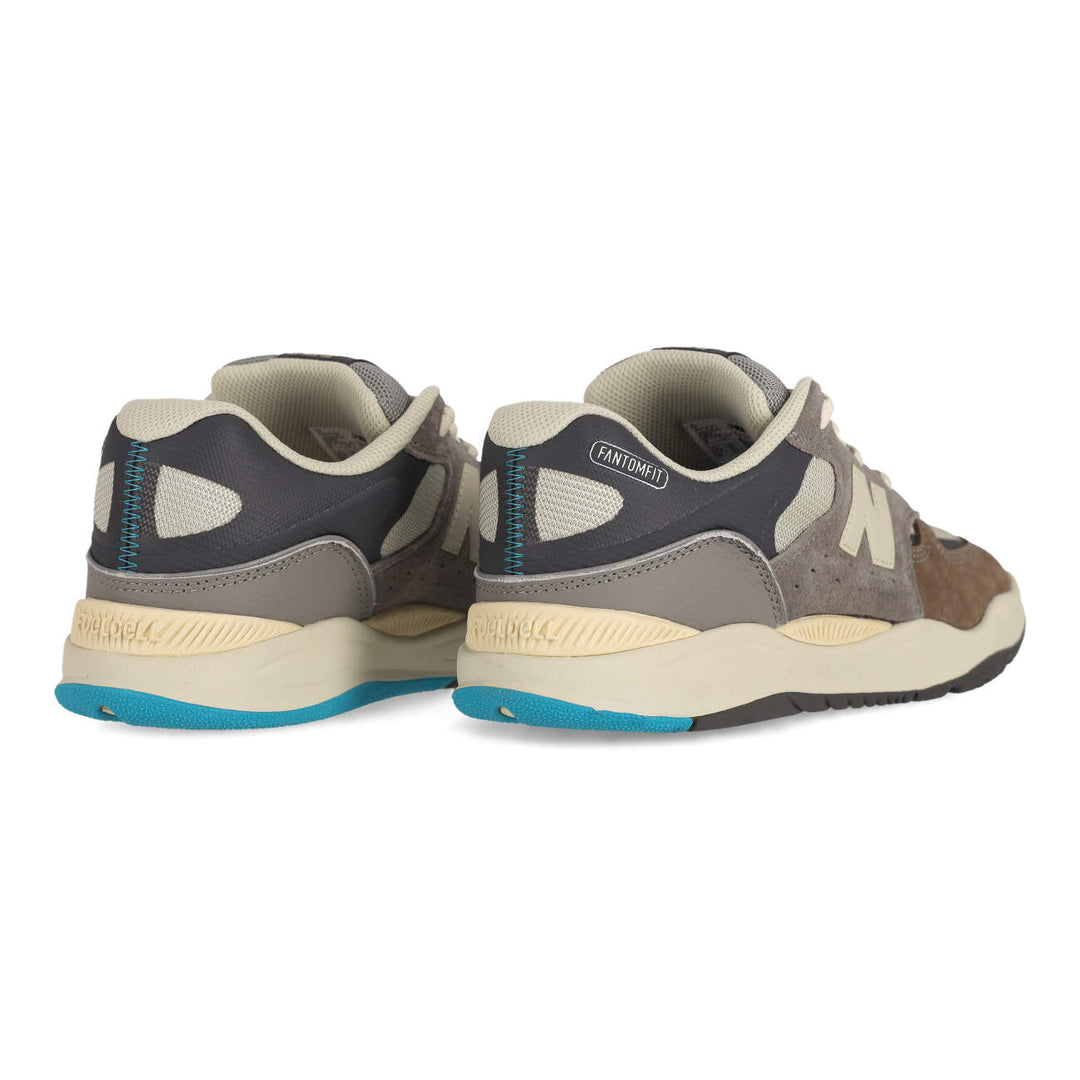 NB Tiago Lemos 1010 - Grey Days