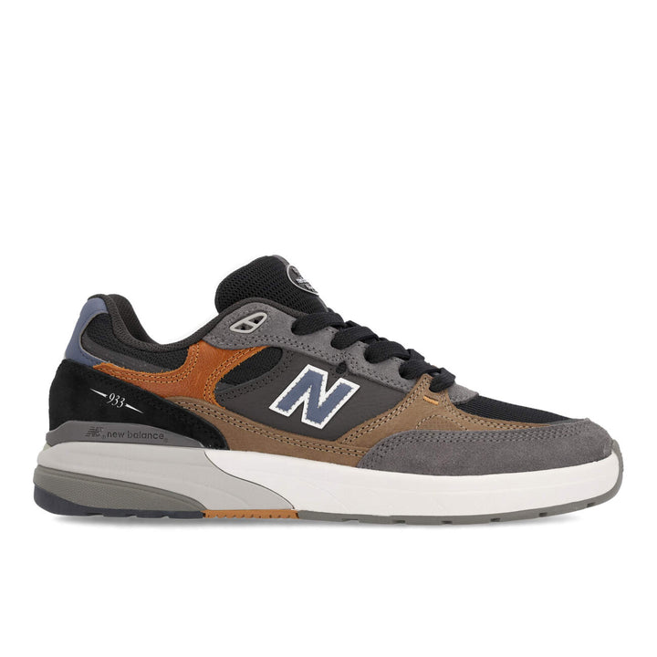 NM Andrew Reynolds 933