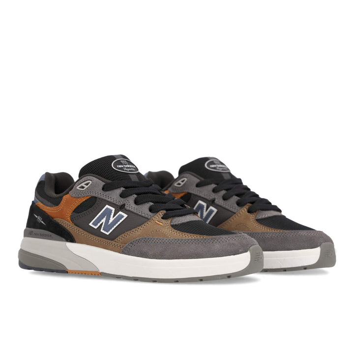 NM Andrew Reynolds 933