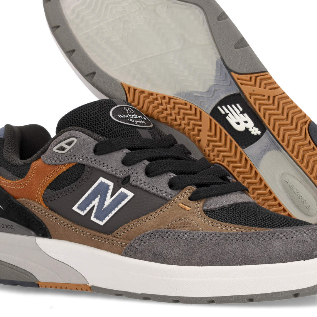 NM Andrew Reynolds 933