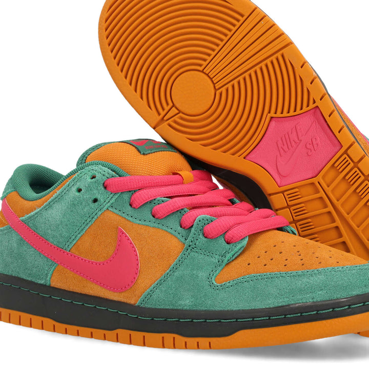 Dunk Low Pro