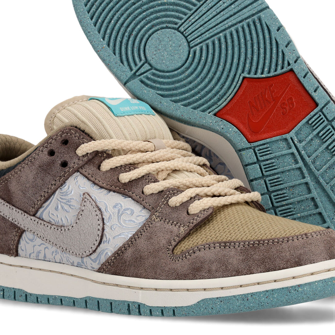 Dunk Low Pro Premium