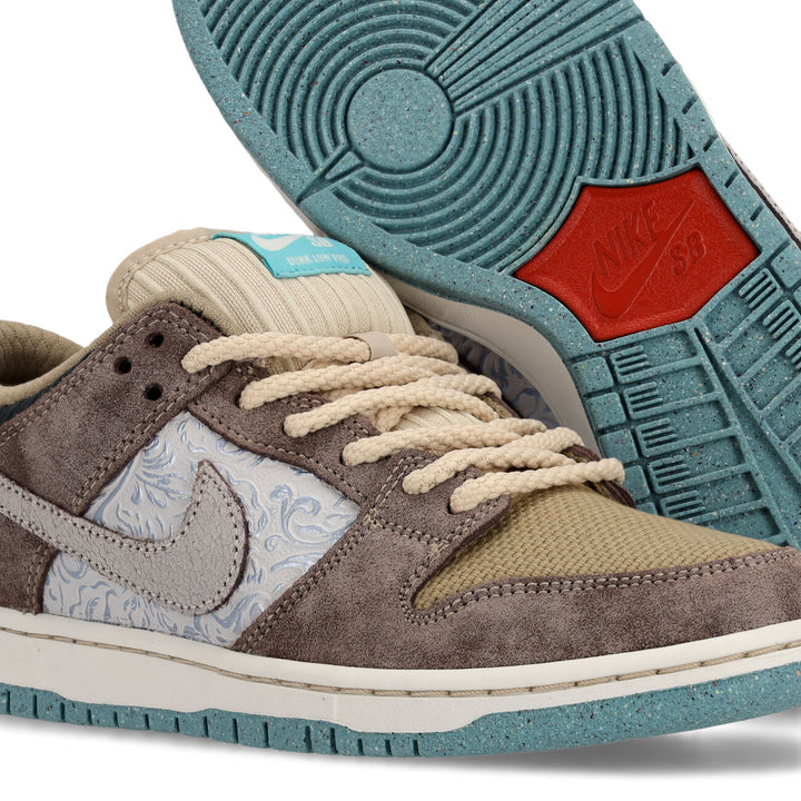 Dunk Low Pro Premium