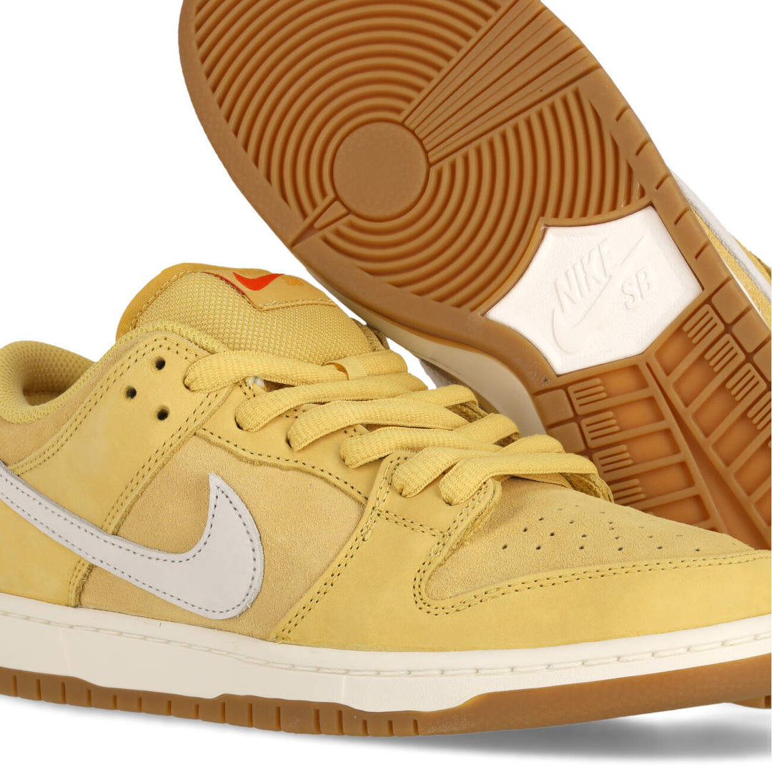Dunk Low Pro