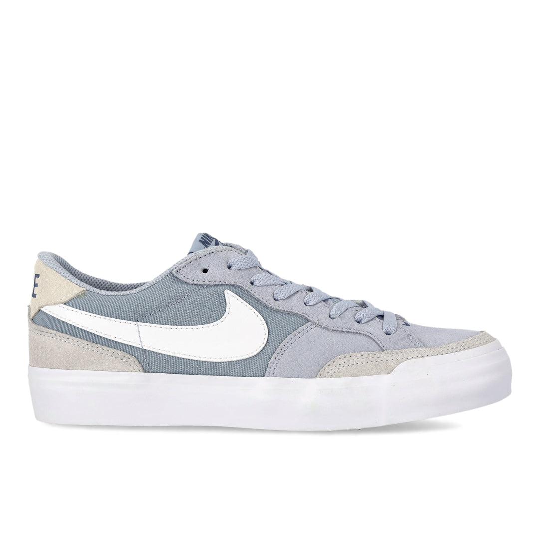 W Zoom Pogo Plus