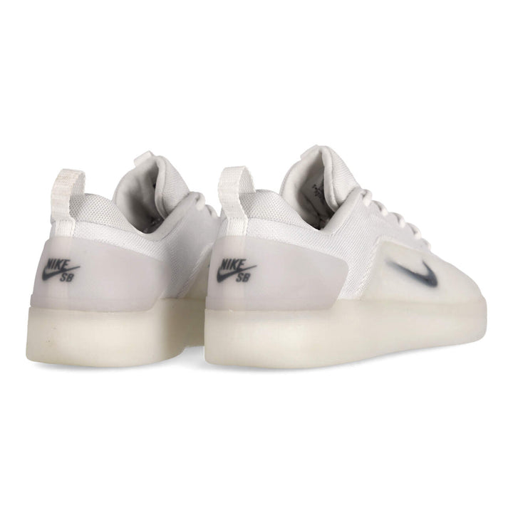 Zoom Nyjah 4 FQ1273-100
