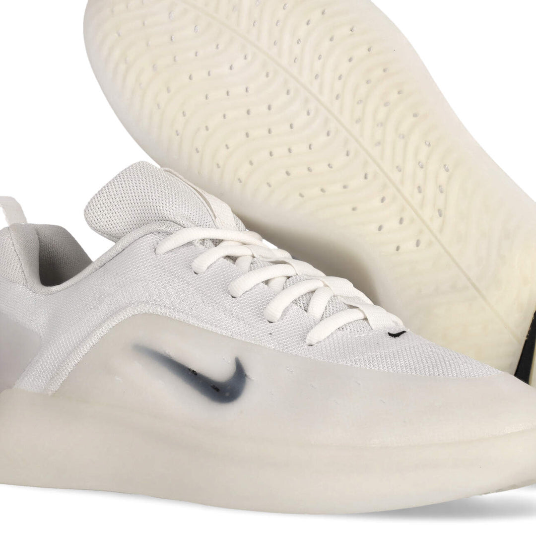 Zoom Nyjah 4 FQ1273-100